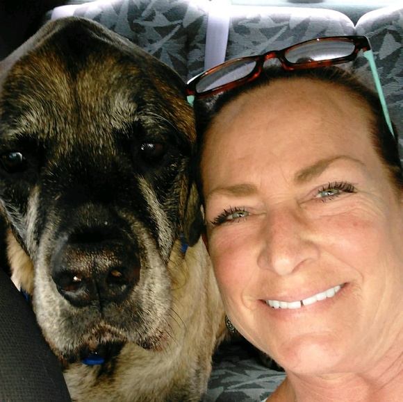 Meet your Posher, Tracy - Picture 1 of 1